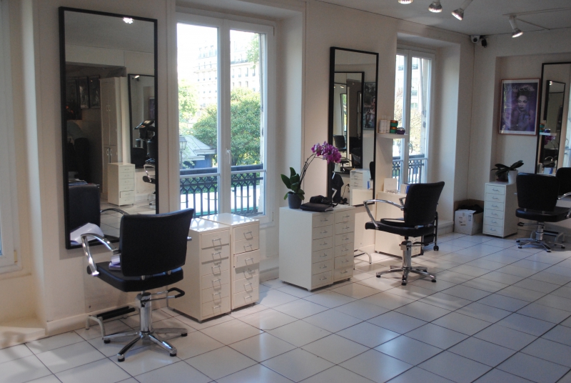 coiffure-SANARY SUR MER-min_floor-home-office-property-living-room-room-781228-pxhere.com